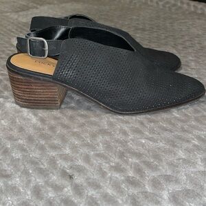 Lucky Brand Lideton Perforated Black Leather Slip On Mule. Size 9.5.